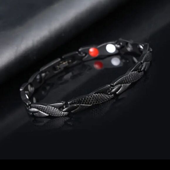 Casual Retro Fashion Dragon Pattern Magnetic Bracelet - Picture 9 of 16